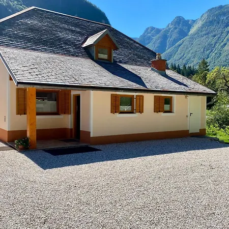 Family House Pri Kovacu Tatil Evi